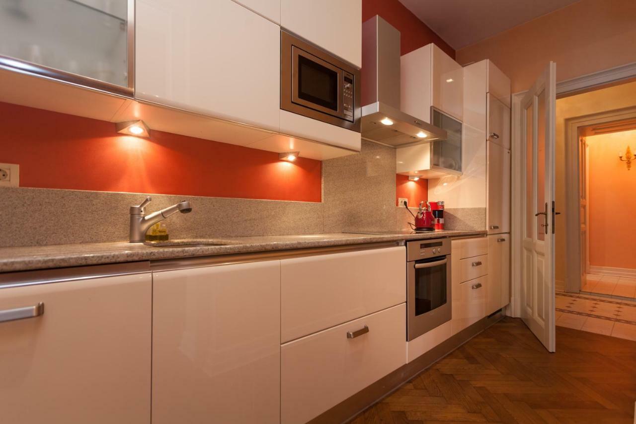 Filip'S Palace Luxurious Apartment Lublaň Exteriér fotografie