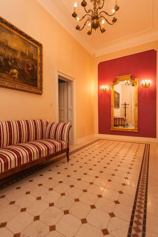 Filip'S Palace Luxurious Apartment Lublaň Exteriér fotografie